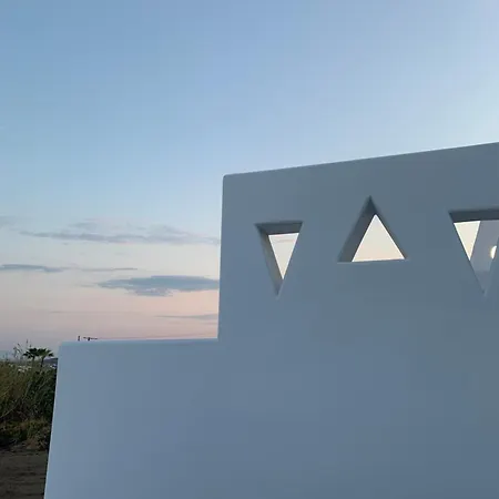 Sun Apartment *
