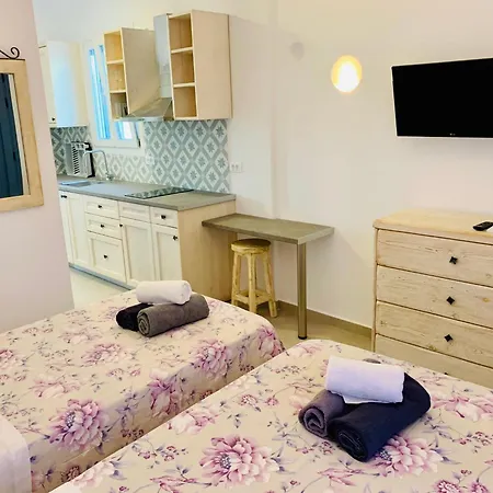 Sun Apartment *